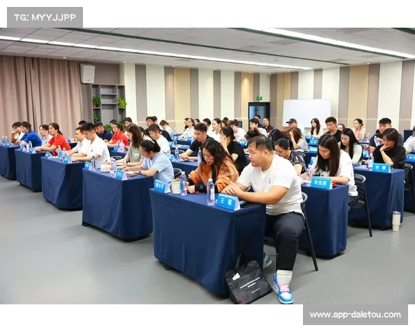 教练培训项目启动，退役球员转型名额增加